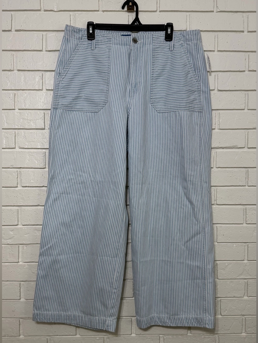 NWT Old Navy High-Waisted Baggy Wide Leg Railroad Stripe Jeans Size 16
